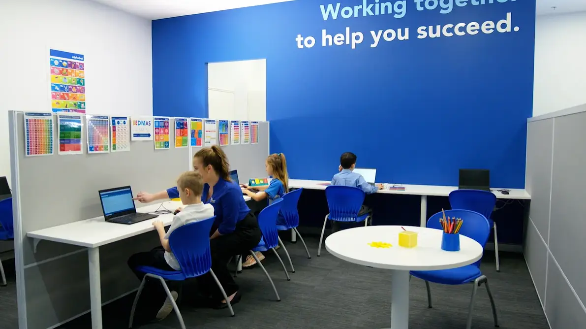 Tuition Centre or Home Tutor: Which Is Better?